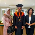 Dari Anyer Menuju Polban: Deryl Fathan Elyana Raih IPK Sempurna 4,00 dengan Predikat Summa Cum Laudex
